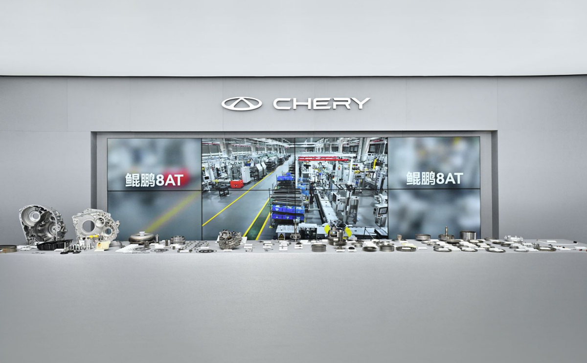 九游體育僅1299萬起就全系搭載20T+8AT智控四驅(qū)更是不輸quattro！(圖9)